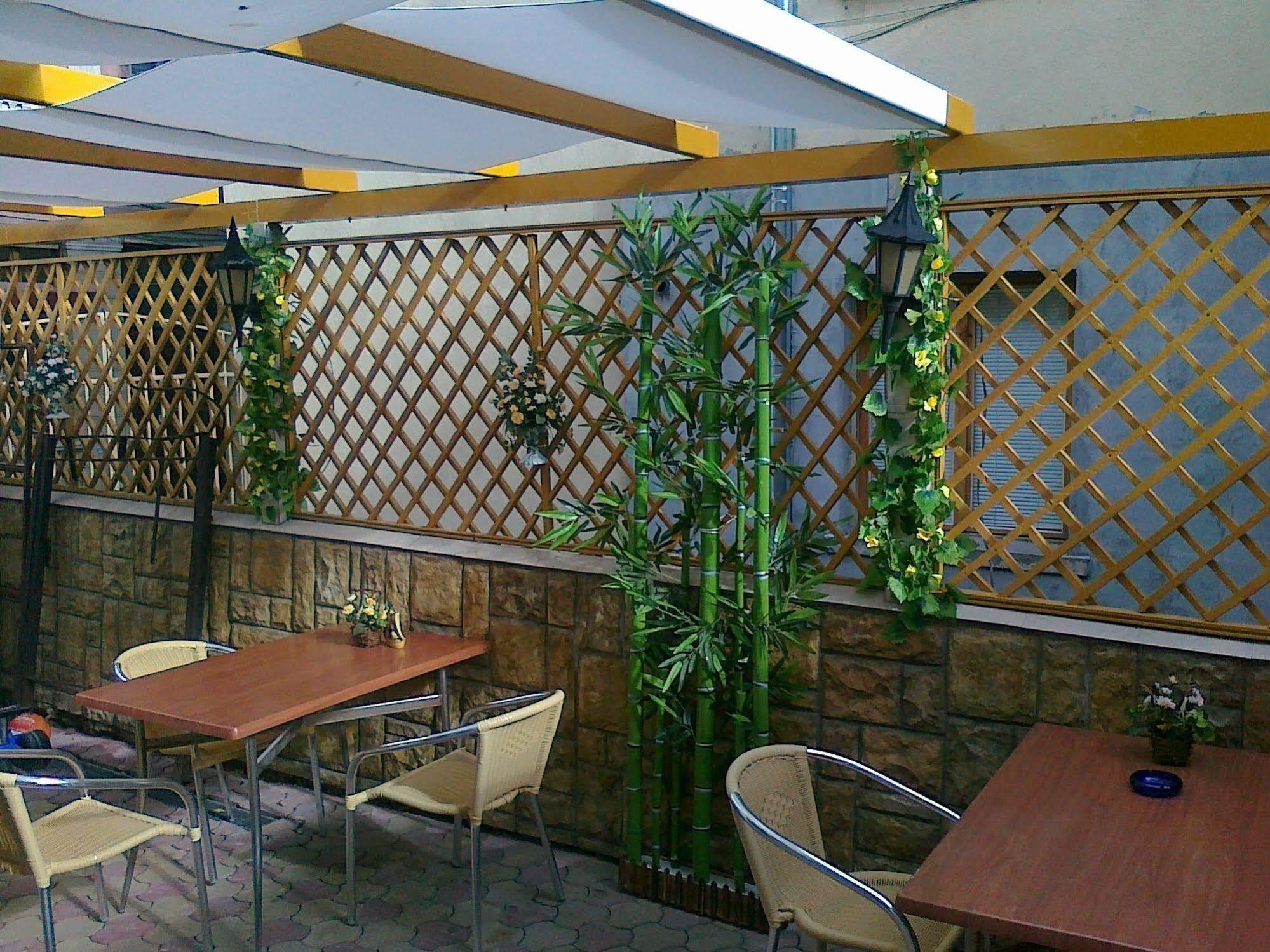 Antik Hotel Varna Exterior foto
