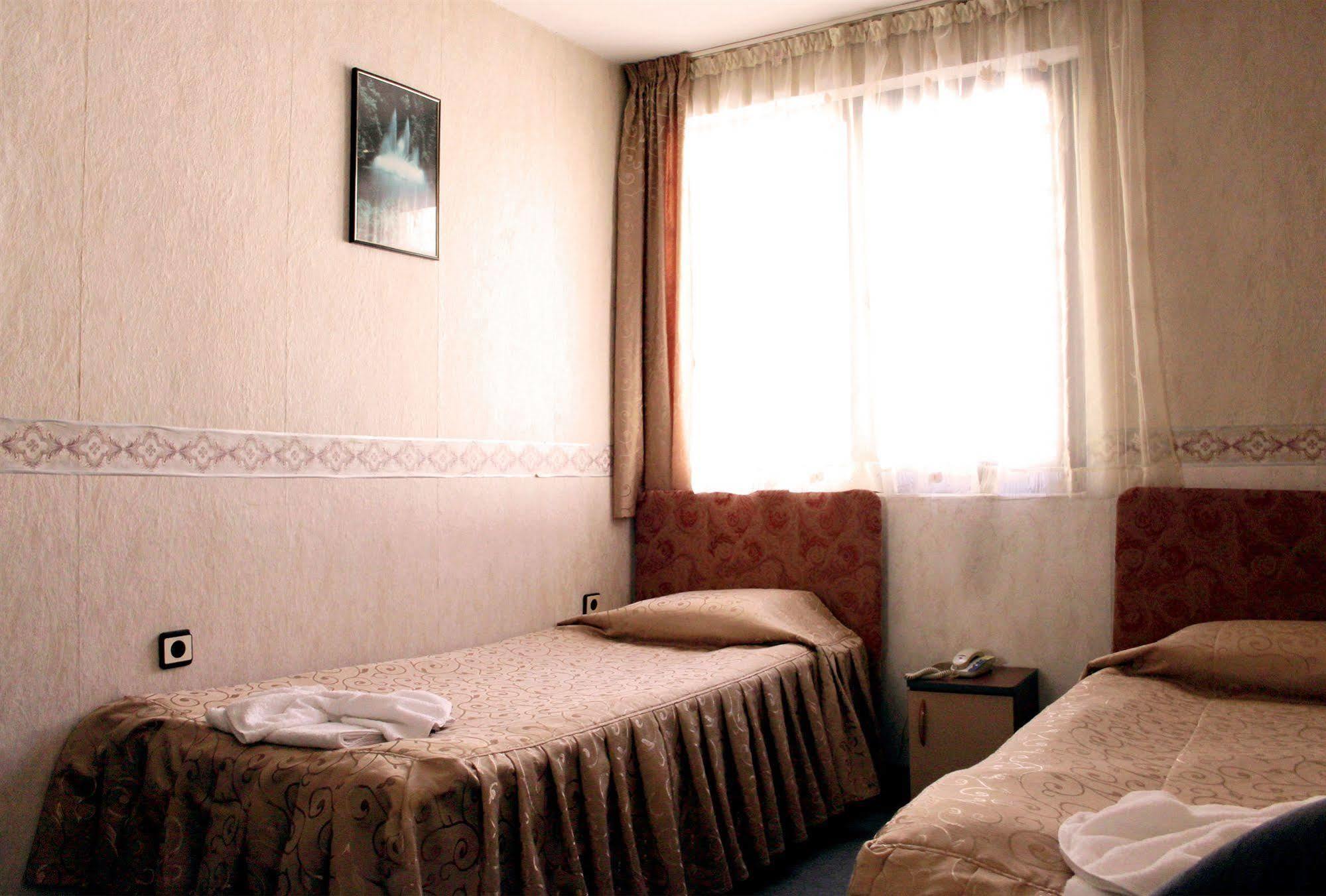 Antik Hotel Varna Exterior foto