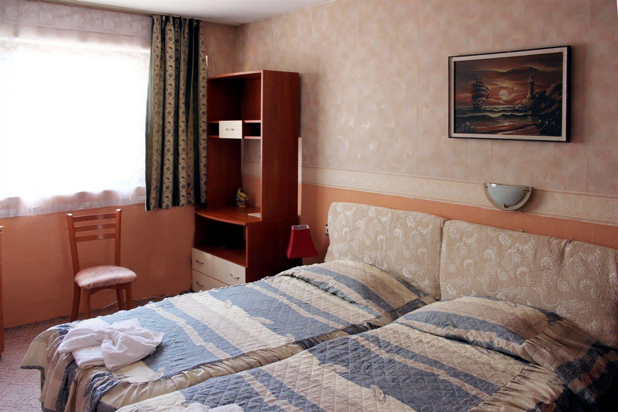 Antik Hotel Varna Exterior foto